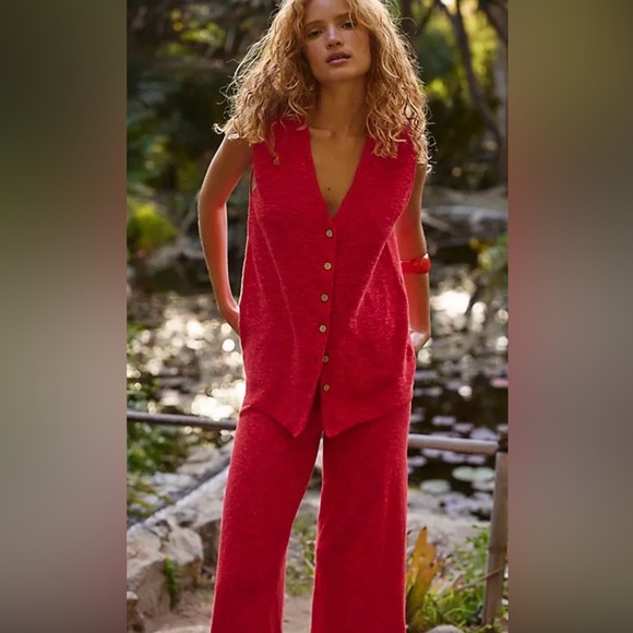Free People FP Beach Stockton Sweater Vest & Pants Set Cherry Tomato Combo - Picture 2 of 8
